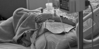 COVID стал причиной смерти родившей саратовчанки и еще 25 человек COVID стал причиной смерти родившей саратовчанки и еще 25 человек