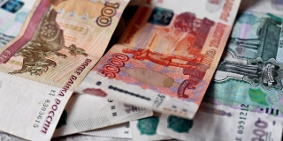 В Саратовской области средняя зарплата достигла 36,6 тысяч рублей
