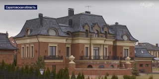 «Россия 24» показала дворец Сергея Курихина, ставший причиной лишения мандата