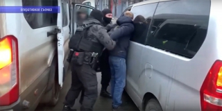Двое жителей Челябинской области задержаны за сбыт фальшивых денег в Саратове