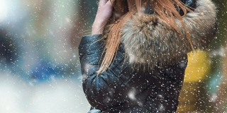 В выходные саратовцев ждут снегопад, ветер до 25 м/с и резкие перепады температур