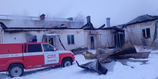В Горном сгорел частично расселенный дом