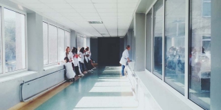 В Саратовской области детские больницы подготовили в ожидании «омикрона»
