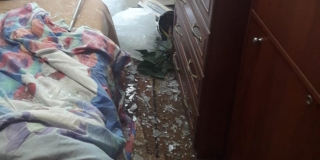Горожанка: Глыба льда разбила окно в квартире саратовского ветерана труда