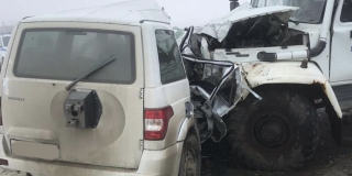 Под Саратовом водитель «УАЗ Патриот» погиб в ДТП с вахтовым автобусом «ГАЗ»