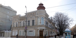 В Саратове разрушается кровля дома основателя российскго цирка Петра Никитина