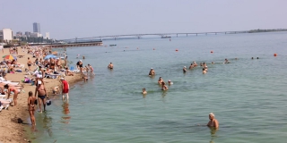 На новый пляж Саратова закупят 2 тыс. тонны песка