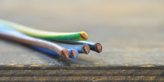 В Балаковском районе тысяча человек остались без света В Балаковском районе тысяча человек остались без света