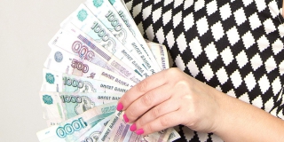 В Вольске бывшего главбуха заподозрили в хищении более 900 тысяч рублей