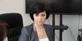 Глава саратовской избирательной комиссии потеряла в доходах 1 млн рублей