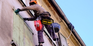 В Ершовском районе прокуратура наказала УК за протечки крыши в многоквартирном доме