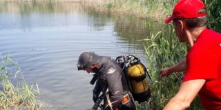 Водолазы нашли тело утонувшего в Федоровском районе мужчины