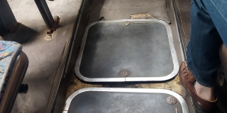 Обмудсмен Сухова потребовала «незамедлительно» убрать грязь в автобусах Саратова Обмудсмен Сухова потребовала «незамедлительно» убрать грязь в автобусах Саратова