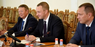 Бусаргин и Панков посетили с рабочим визитом Луганск