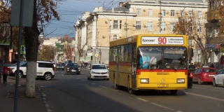 Перевозчика «Дилижанс-2» могут лишить автобусного маршрута из-за жалоб саратовцев Перевозчика «Дилижанс-2» могут лишить автобусного маршрута из-за жалоб саратовцев