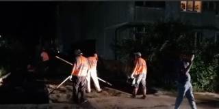 В Светлом общественника возмутили шумные работы на тротуаре в ночное время