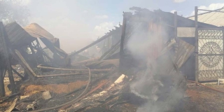 В Пугачеве пожар уничтожил два дома