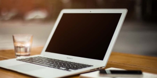 Комментатора из «Одноклассников» оштрафовали за оскорбление чиновницы в Ершове Комментатора из «Одноклассников» оштрафовали за оскорбление чиновницы в Ершове