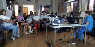 Саратовцам в музее рассказали о жизни пчел и производстве меда Саратовцам в музее рассказали о жизни пчел и производстве меда