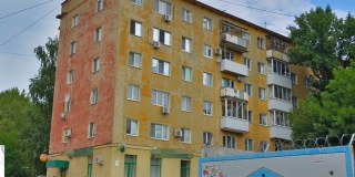 На Шелковичной пенсионерка умерла после падения с 3-го этажа