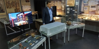 ��� ��������� �������� ������ ���� ����� ���� ���������� ����� XIV ����