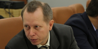 Коммунист Есипов спровоцировал скандал на избирательном участке в Саратове