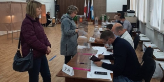 В Саратовской области к началу третьего дня голосования явка составила 38%