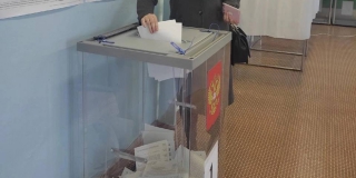 Представитель КПРФ спровоцировал конфликт на избирательном участке в центре Саратова