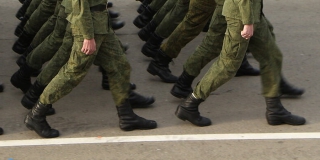 Власти Оренбуржья выехали в учебный центр в Саратове из-за конфликта с мобилизованными