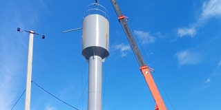 В селе под Аткарском установили новую водонапорную башню