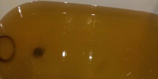 Жители Заводского района массово жалуются на ржавую воду Жители Заводского района массово жалуются на ржавую воду