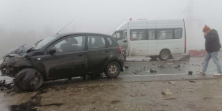 Под Красноармейском пассажирка «Шевроле» пострадала в ДТП с микроавтобусом