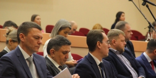В Саратове одобрили городской бюджет с дефицитом 1,106 млрд рублей