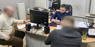 В Саратове два топ-менеджера фирмы задержаны за подкуп чиновника