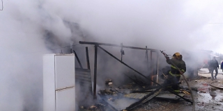 В Пугачевском районе загорелся дом из-за включенного аккумулятора