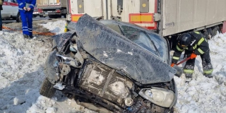 В Гагаринском районе пассажир «Калины» погиб в массовой аварии В Гагаринском районе пассажир «Калины» погиб в массовой аварии