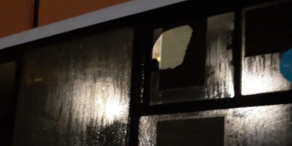 В Балакове из пневматики обстреляли автобус с пассажирами