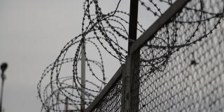 В Вольске заключенному добавили 2 года колонии за угрозы сотруднику СИЗО