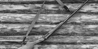 В Перелюбском районе мужчина выстрелил из ружья в бедро односельчанину В Перелюбском районе мужчина выстрелил из ружья в бедро односельчанину