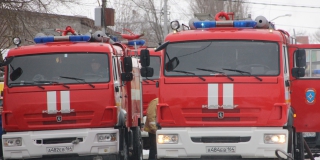 В Балашове из-за возгорания в 5-этажке пожарные эвакуировали 10 человек