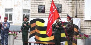 В Саратове открыли мемориальные доски в честь военнослужащих Аксеновых