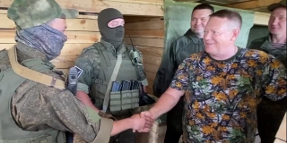 Депутат Госдумы Панков на передовой встретился с бойцами СВО