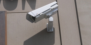 В Саратове на камеры возле мусорных площадок выделят 1 млн рублей В Саратове на камеры возле мусорных площадок выделят 1 млн рублей