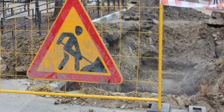 В Саратове из-за «Т Плюс» на 4 дня перекроют дорогу и поменяют движение автобусов В Саратове из-за «Т Плюс» на 4 дня перекроют дорогу и поменяют движение автобусов