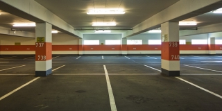 Опрос «Четвертой Власти»: Стоит ли сделать парковки в центре Саратова платными?