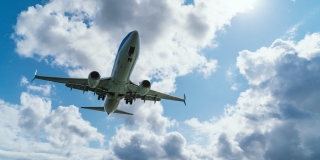 СМИ сообщили об отказе двух двигателей у самолета Саратов-Москва