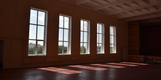 � ��������� � 50-������ ���� �������� ������� ����������� ������