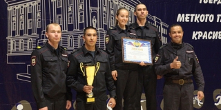 Саратовские полицейские завоевали серебро по троеборью на чемпионате России