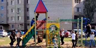 Балаковцы возмущены намерением построить «пивнушку» на месте детской площадки