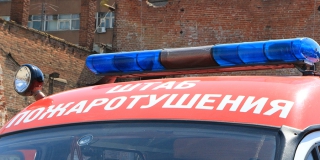 В Самойловском районе огнеборцы ночью тушили два комбайна